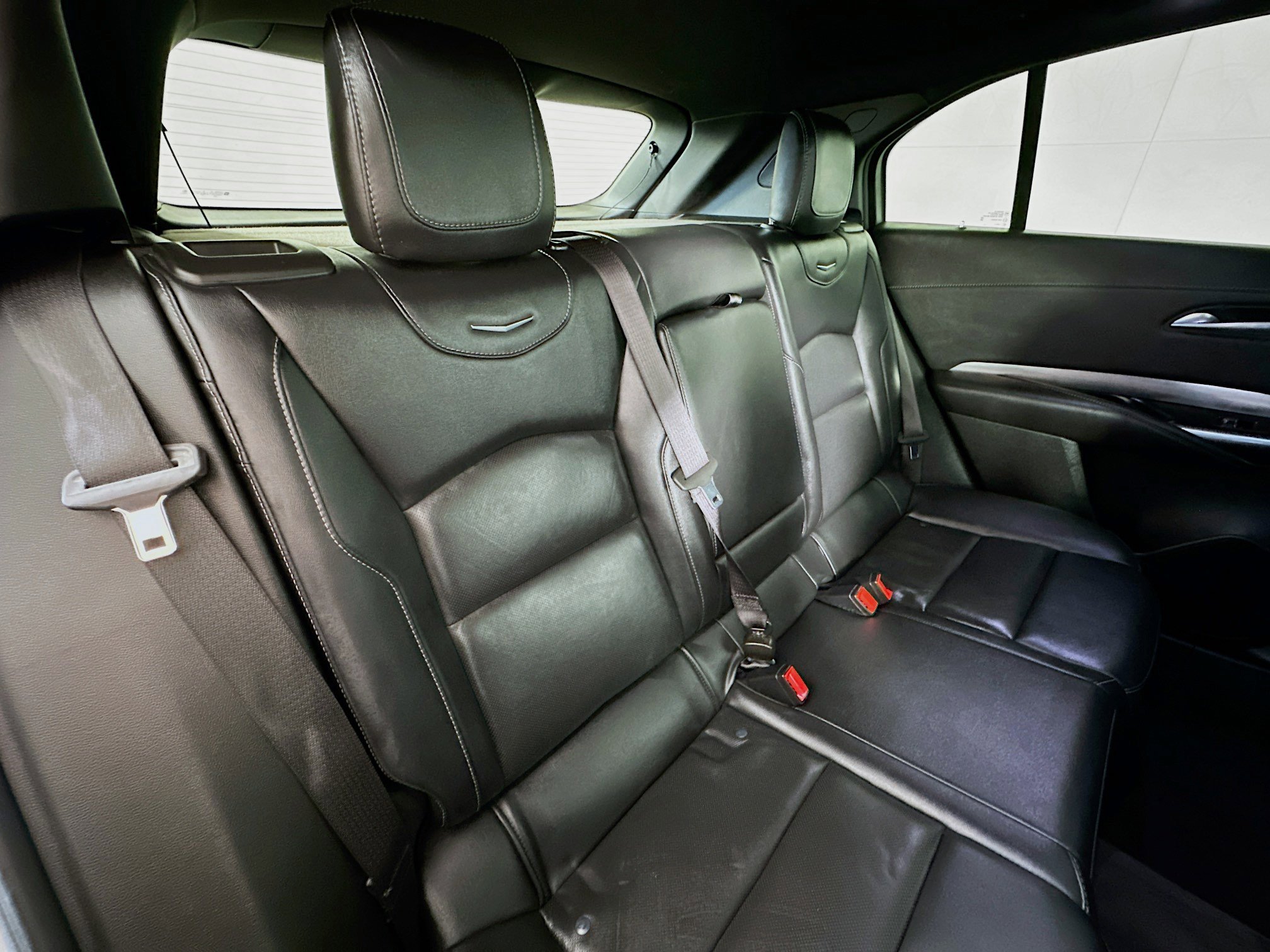 Used 2024 Cadillac XT4 Premium Luxury image 26