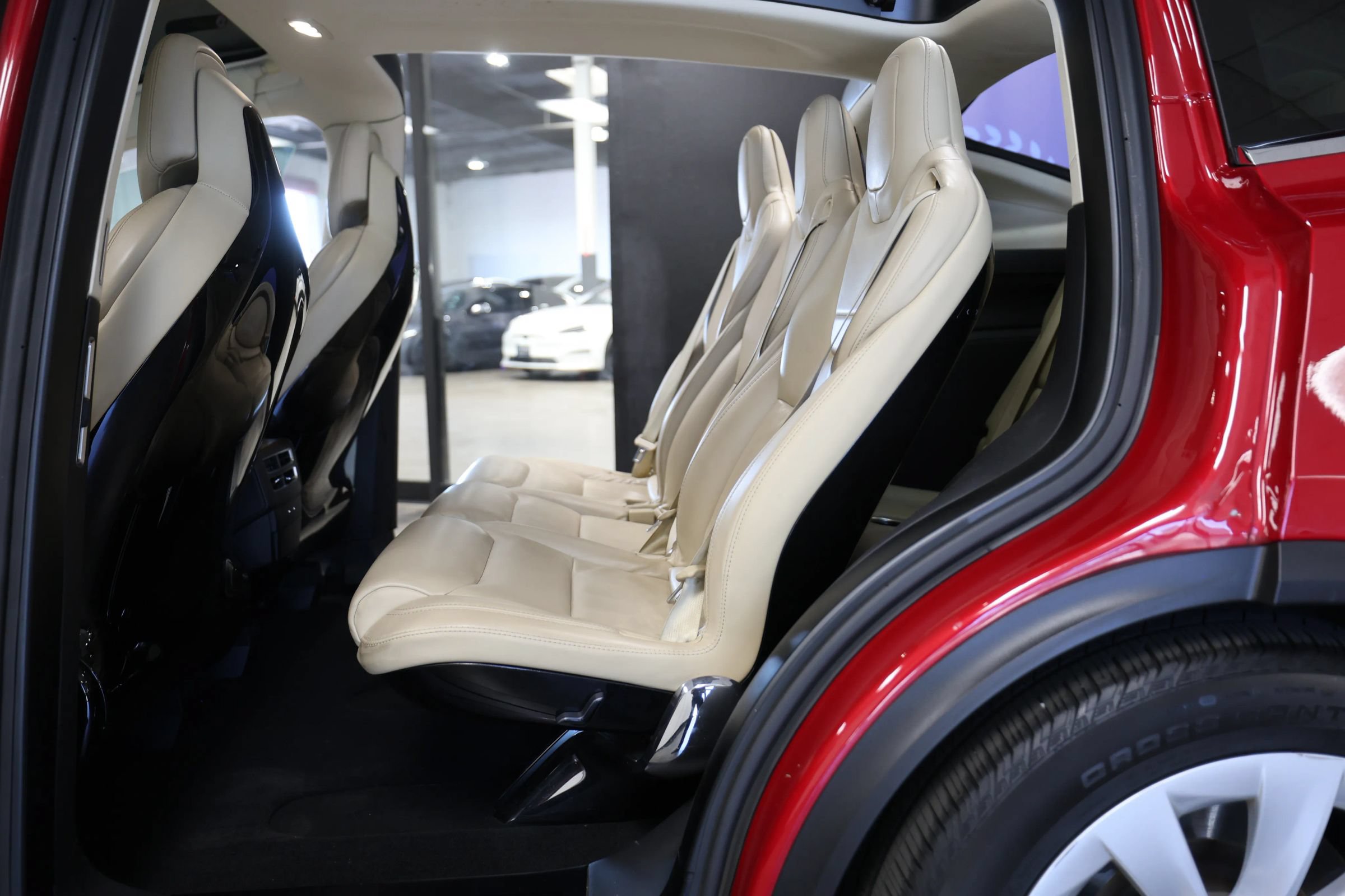 Used 2016 Tesla Model X 90D AWD/4WD image 46