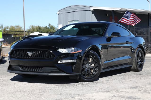 Used 2019 Ford Mustang GT image 1