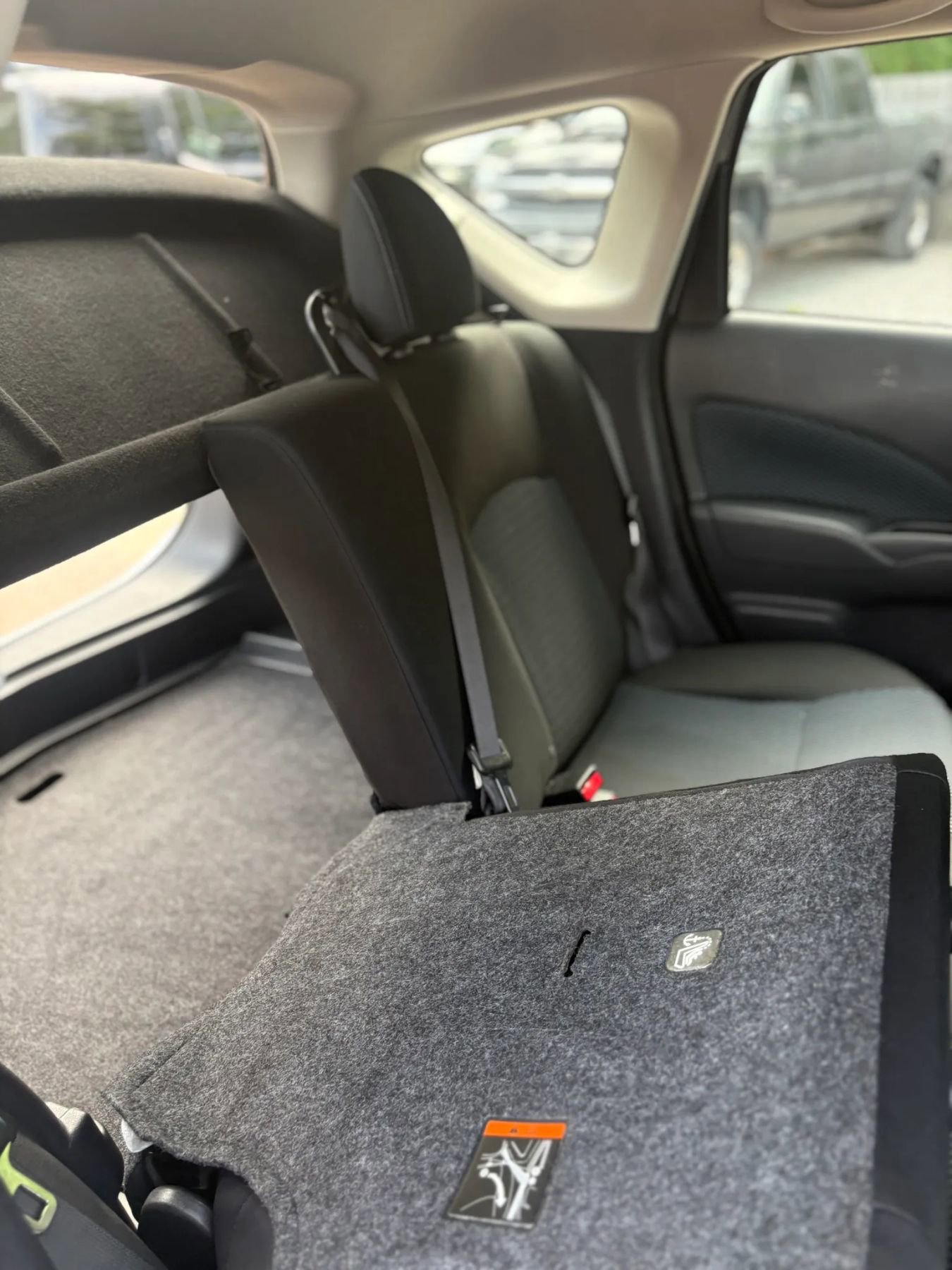 Used 2014 Nissan Versa Note SV FWD image 19