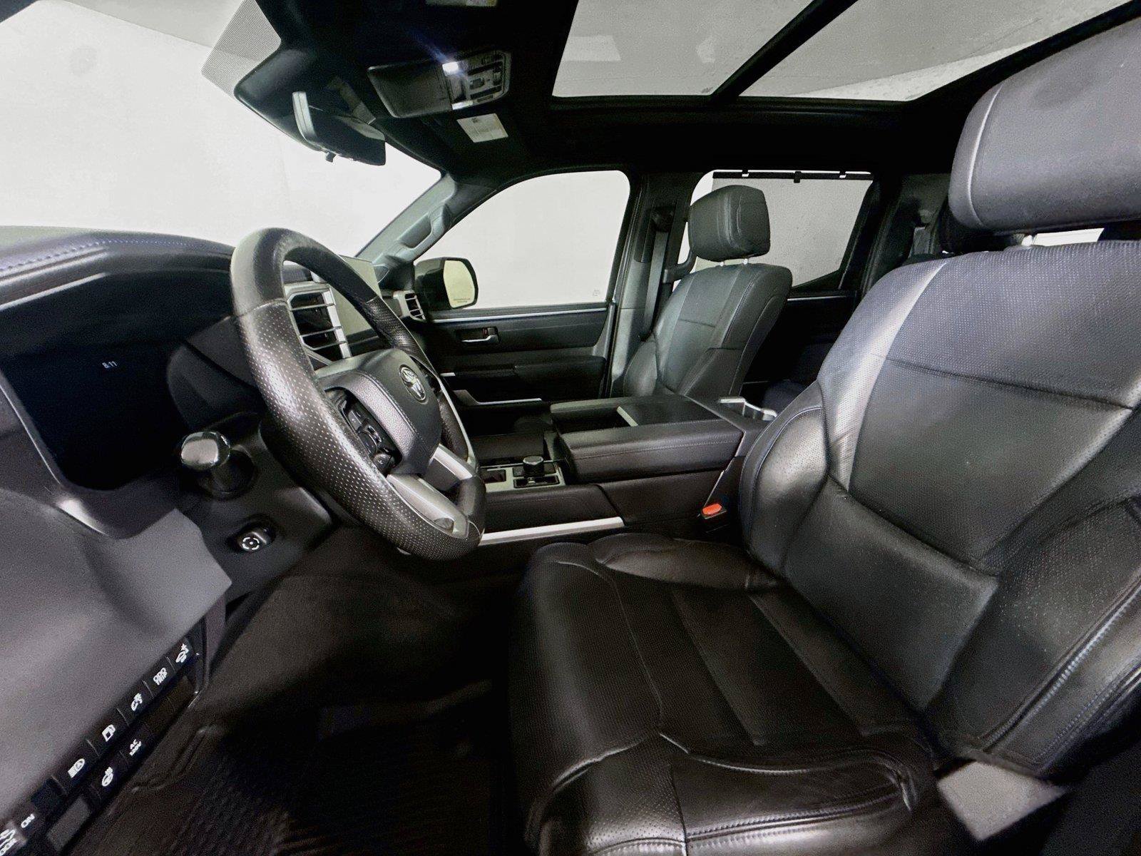 Used 2024 Toyota Tundra Platinum AWD/4WD image 3