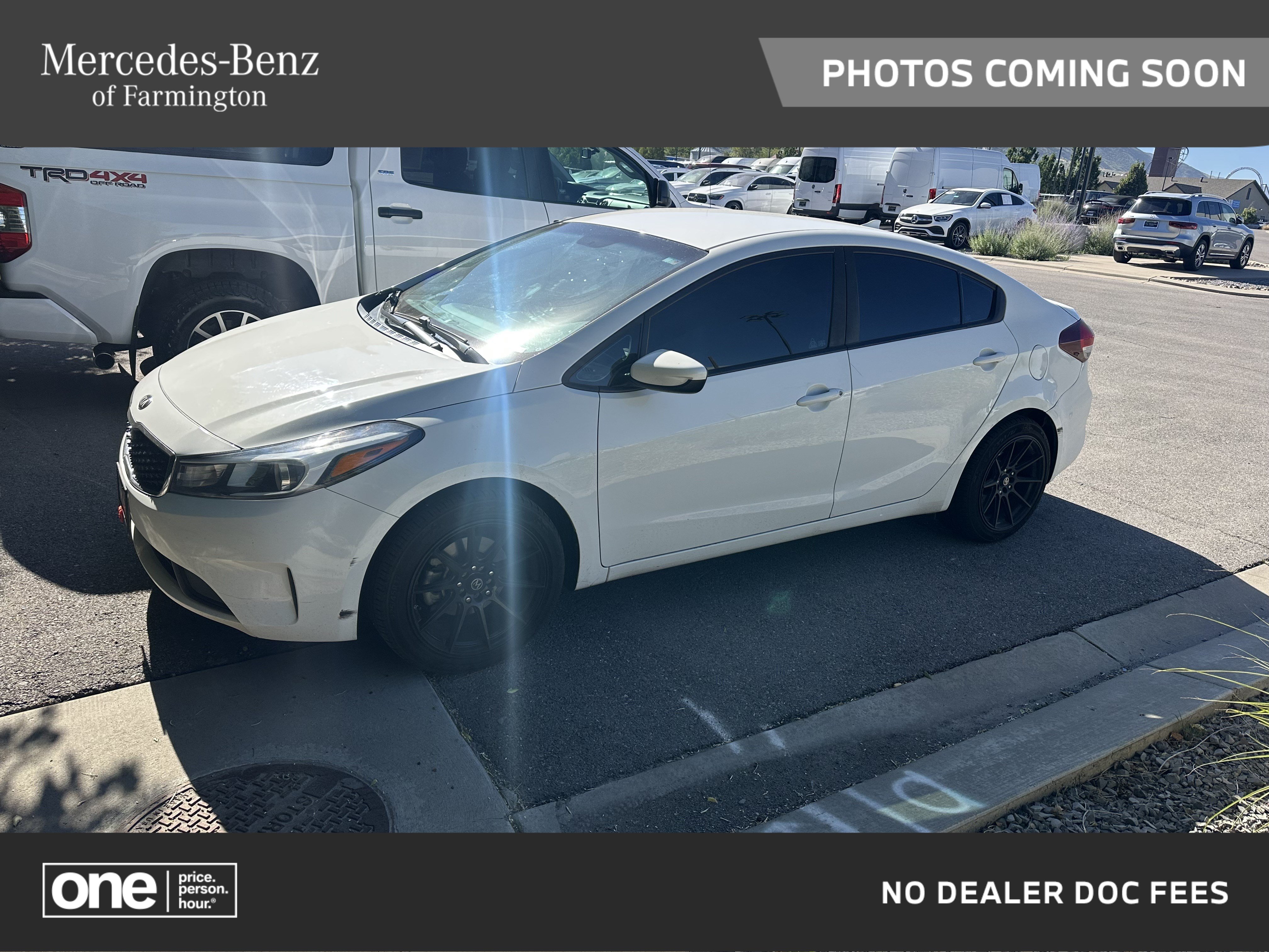 Used 2018 Kia Forte LX FWD image 1