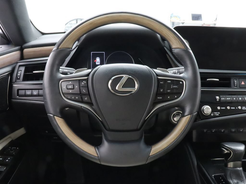 Used 2023 Lexus ES 350 Ultra Luxury w/ Accessory Package (Z2) FWD image 15