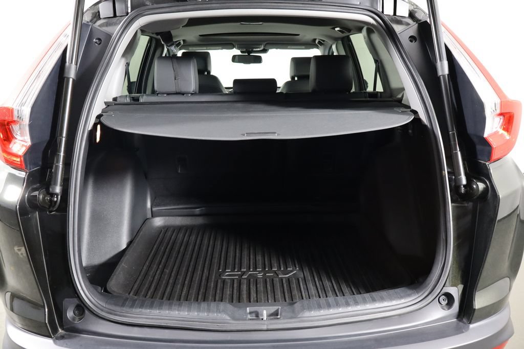 Used 2018 Honda CR-V Touring image 16