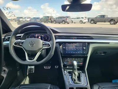 Used 2023 Volkswagen Arteon SEL Premium AWD/4WD image 5