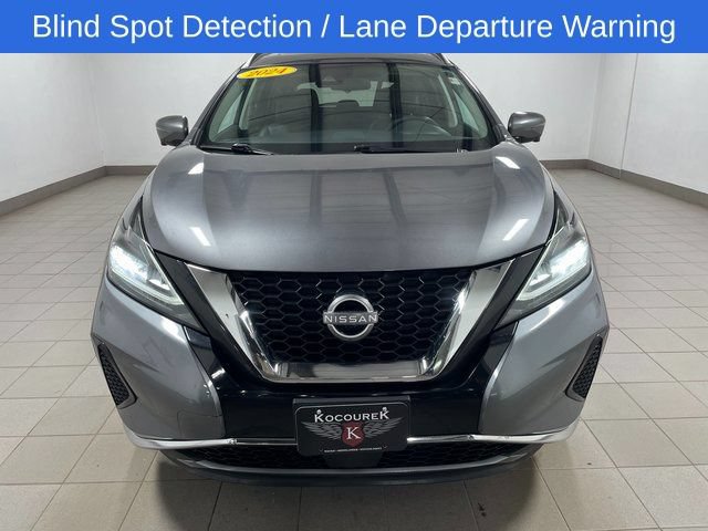 Used 2024 Nissan Murano SV AWD/4WD image 2