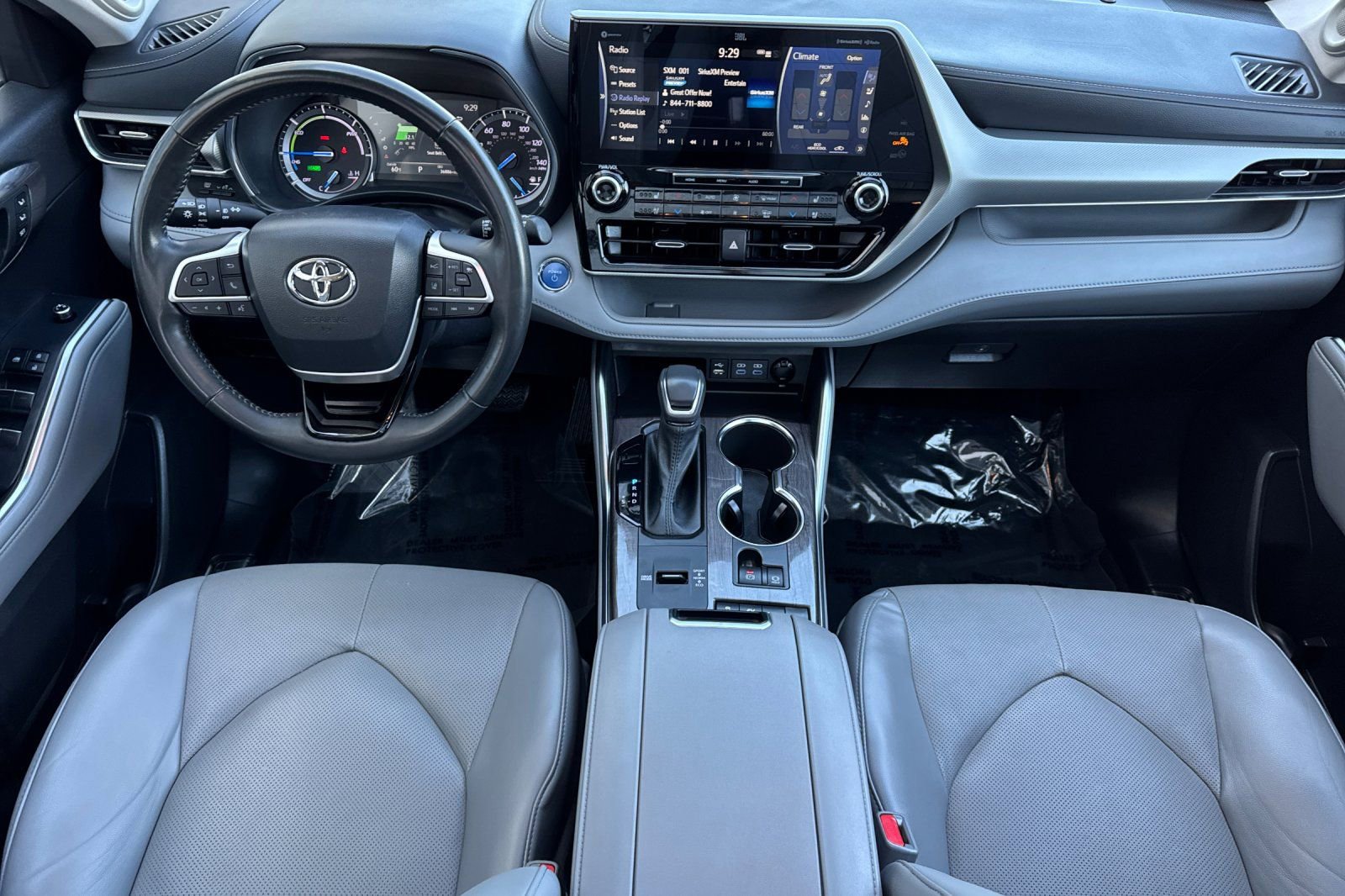 Used 2022 Toyota Highlander Platinum AWD/4WD image 13