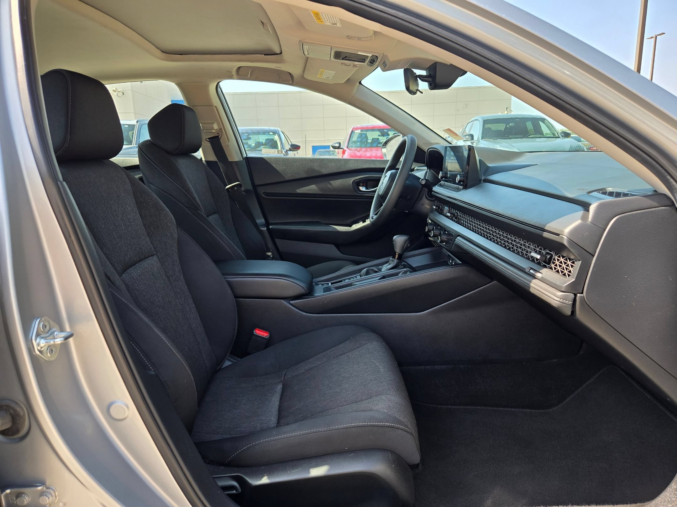 Used 2024 Honda Accord EX image 27