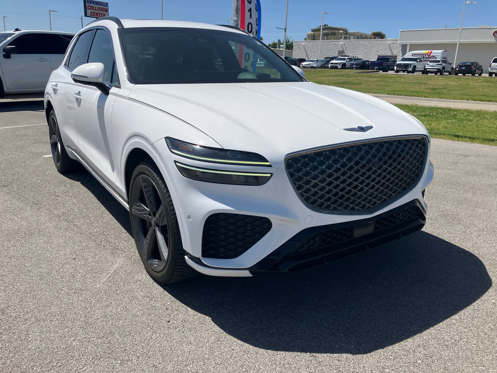 Used 2022 Genesis GV70 3.5T Sport w/ Sport Prestige Package AWD/4WD image 1