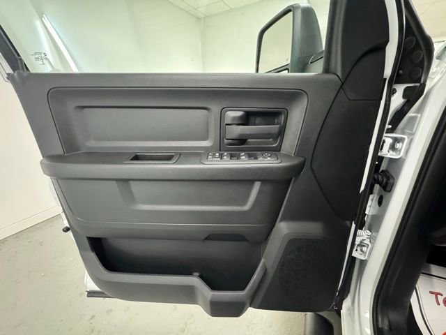 New 2026 RAM 5500 Tradesman w/ Chrome Appearance Group image 10