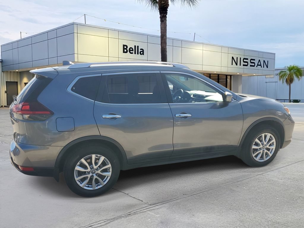 Certified 2020 Nissan Rogue SV FWD image 9