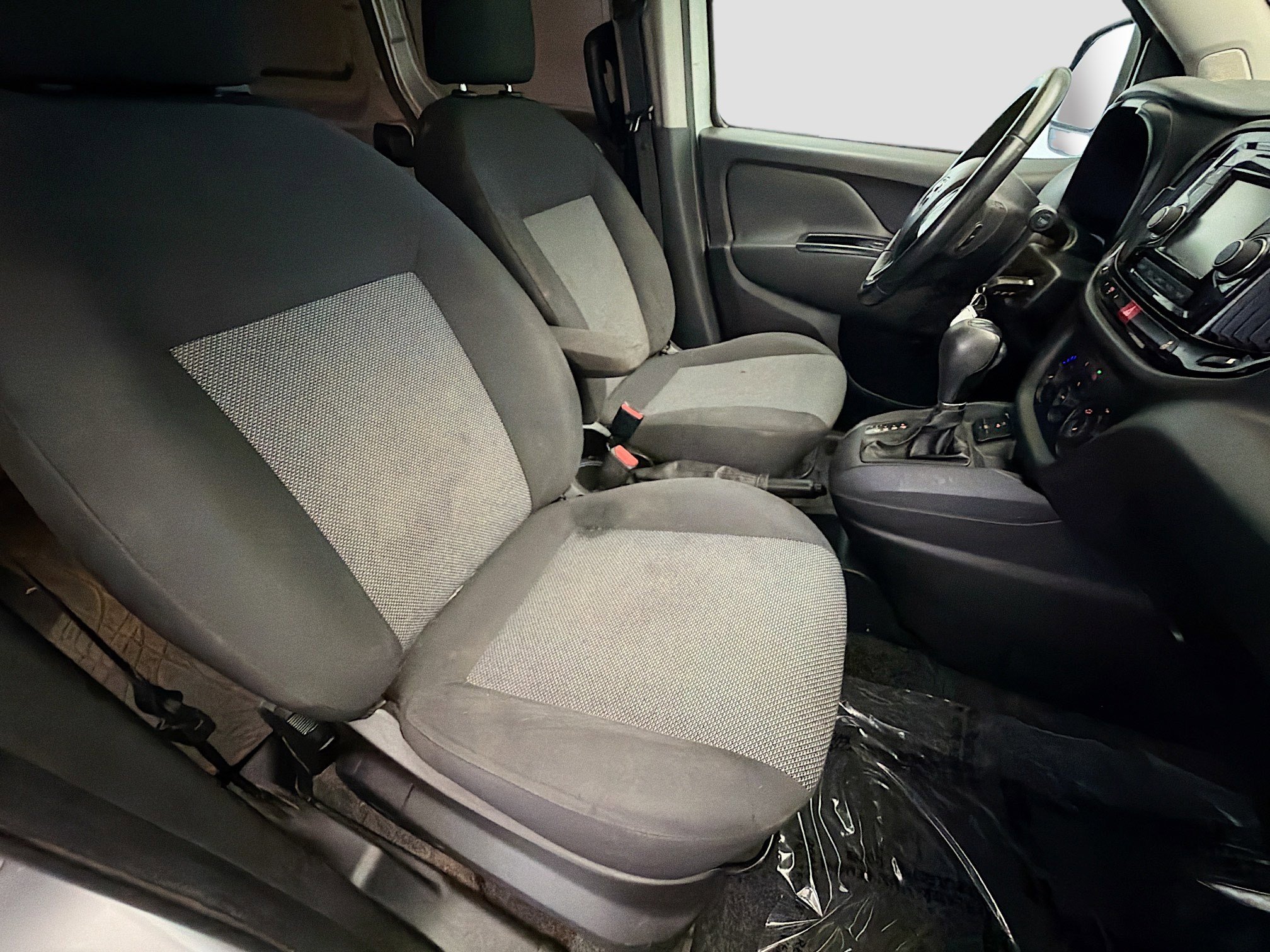 Used 2015 RAM ProMaster City Tradesman image 12