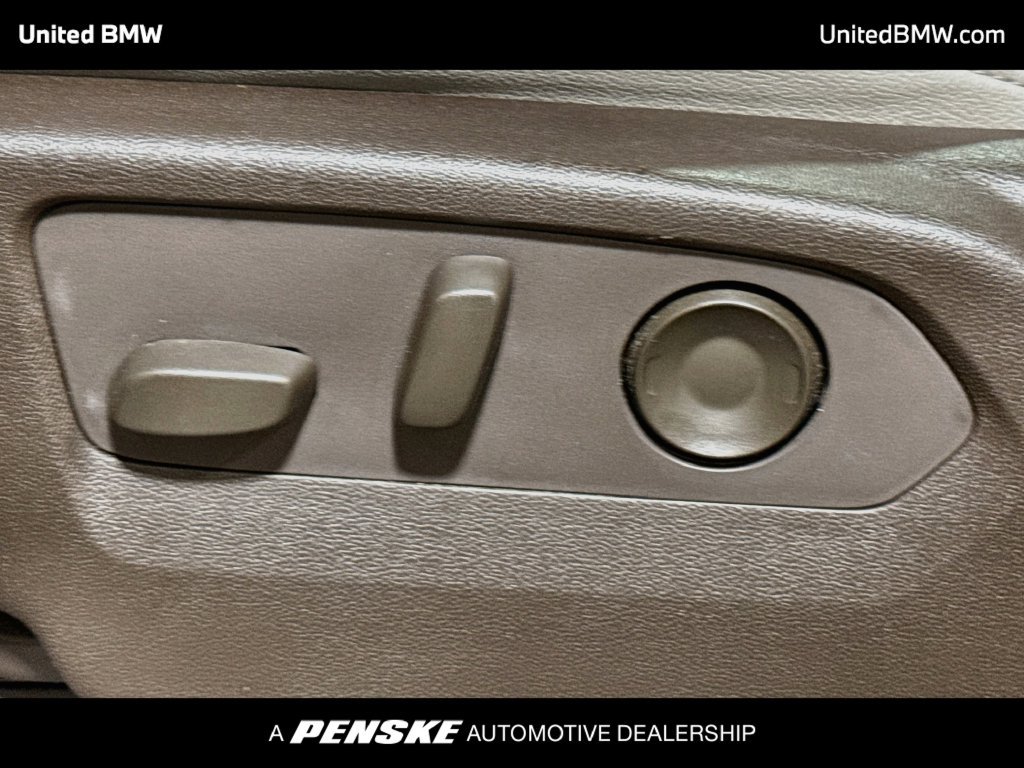Used 2021 Chevrolet Tahoe Z71 w/ Z71 Signature Package AWD/4WD image 11