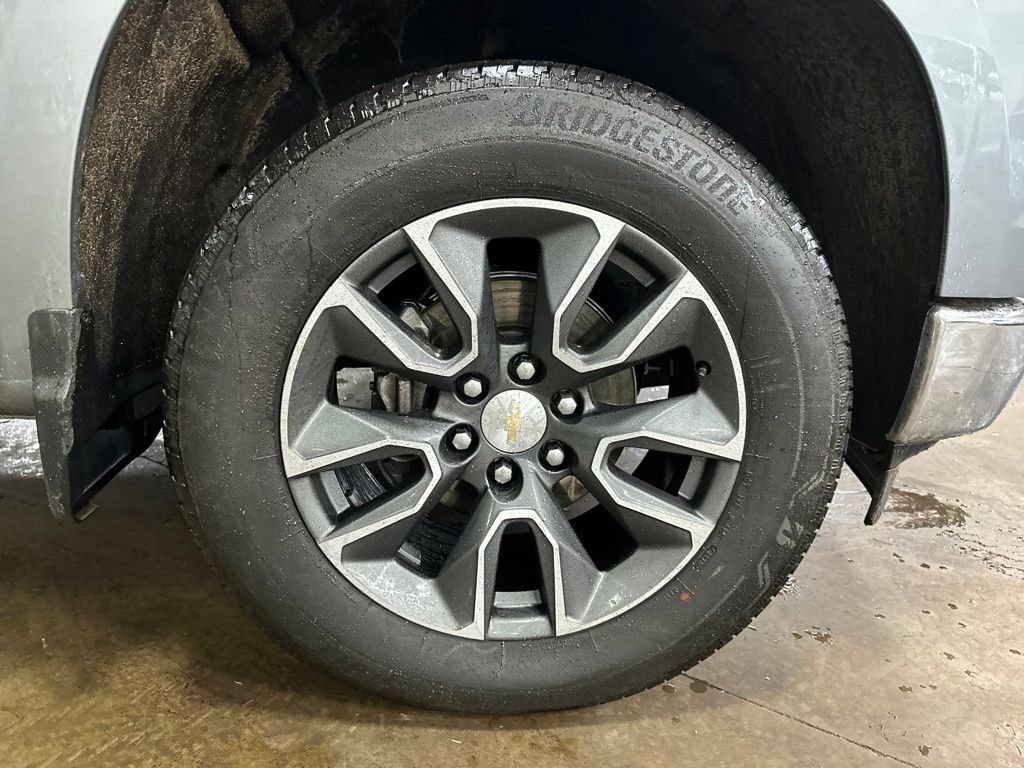 Used 2023 Chevrolet Silverado 1500 LT image 39