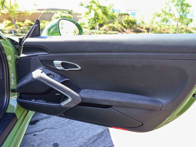Used 2019 Porsche 911 Carrera GTS RWD image 21