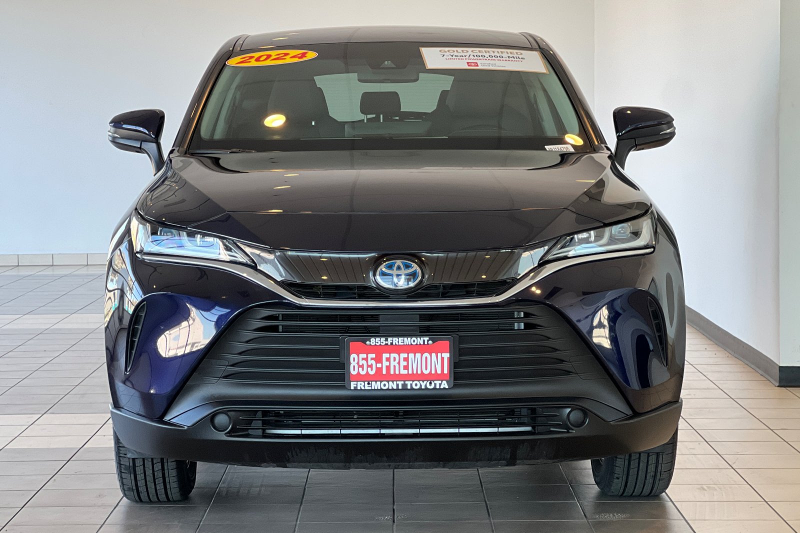 Certified 2024 Toyota Venza LE AWD/4WD image 9