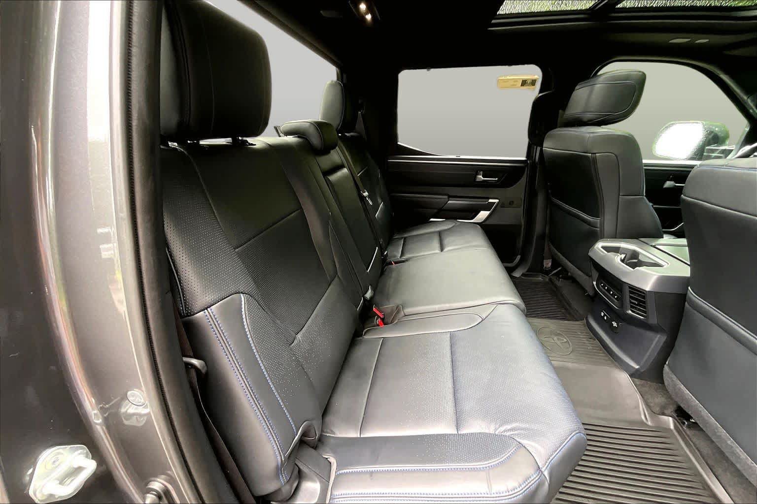Used 2022 Toyota Tundra Platinum AWD/4WD image 19