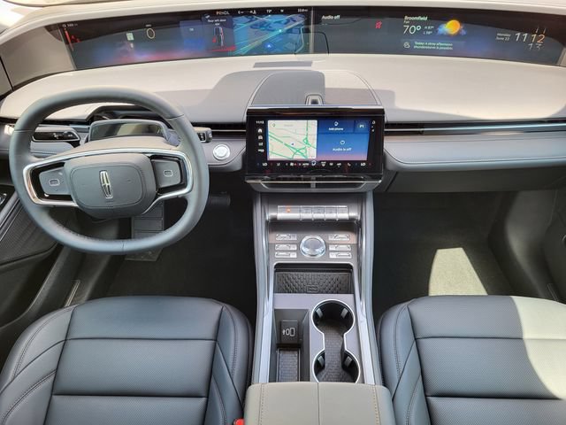 New 2026 Lincoln Nautilus Premier w/ Jet Appearance Package AWD/4WD image 11
