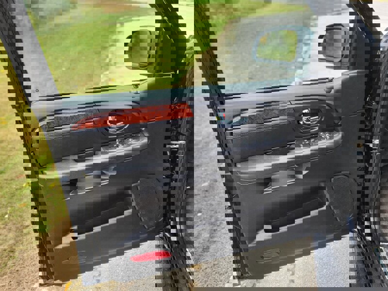 Used 2007 GMC Envoy Denali image 17