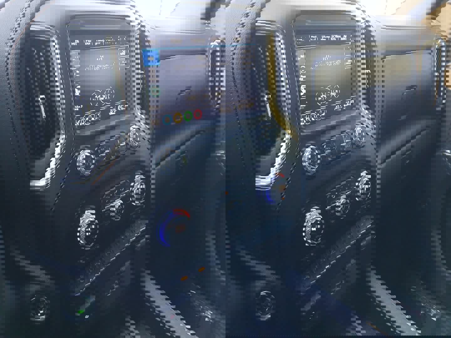 Used 2023 GMC Sierra 2500 AT4 w/ AT4 Preferred Package image 35