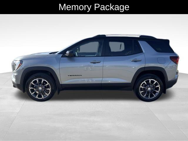 Used 2026 GMC Terrain Elevation w/ Elevation Premium Package AWD/4WD image 2