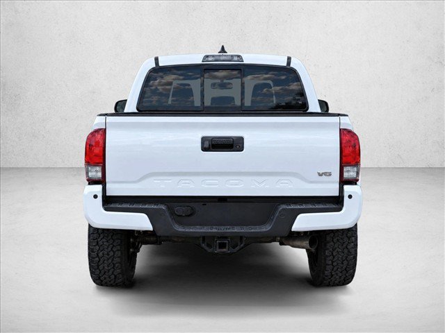 Used 2017 Toyota Tacoma TRD Sport w/ Premium & Technology Package AWD/4WD image 14