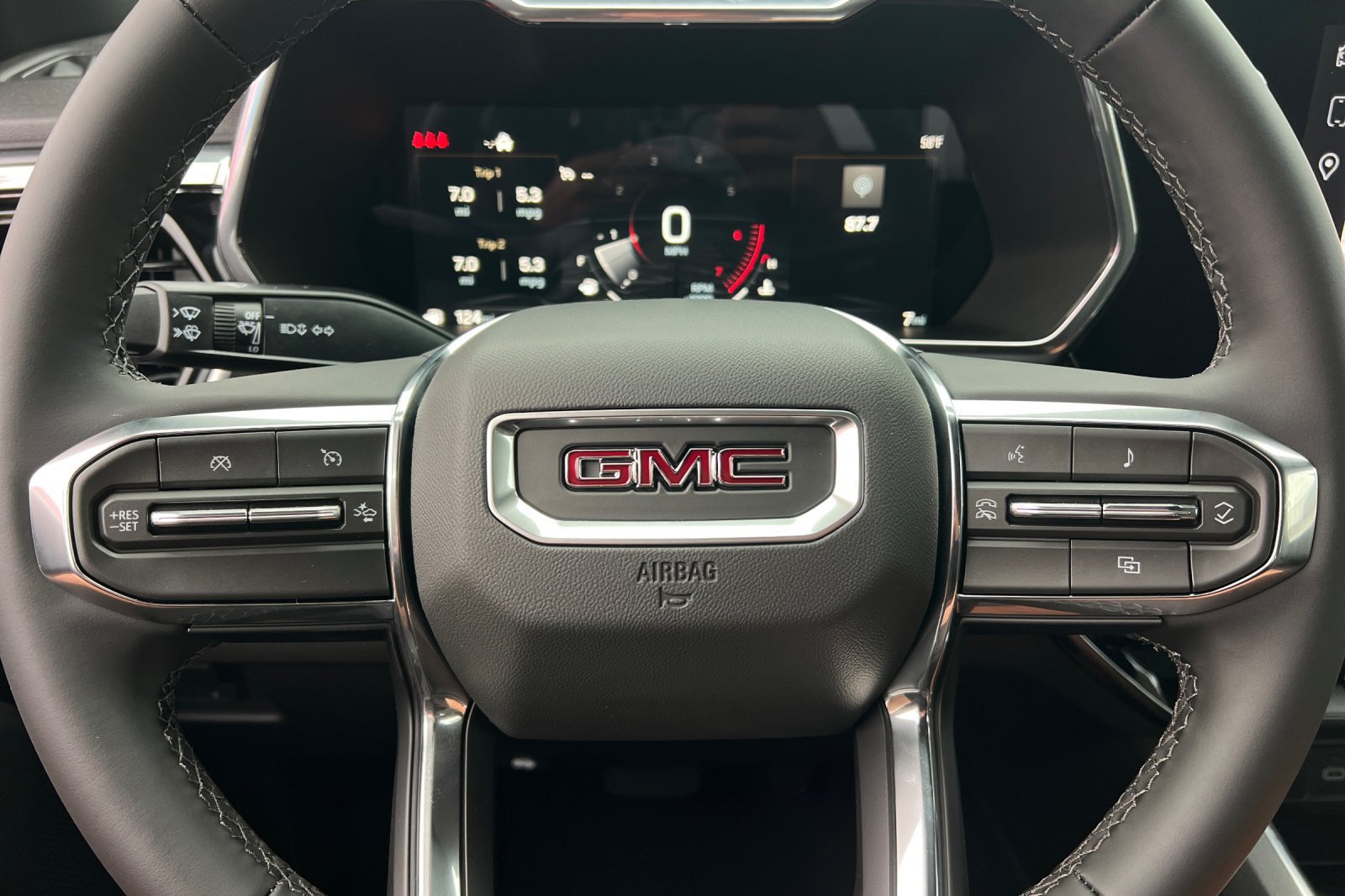 New 2026 GMC Canyon Elevation w/ Convenience Package RWD image 25