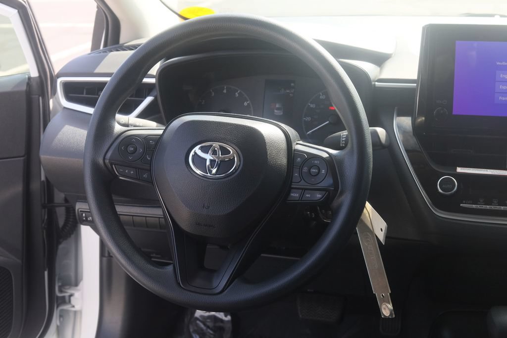 Used 2024 Toyota Corolla LE FWD image 8