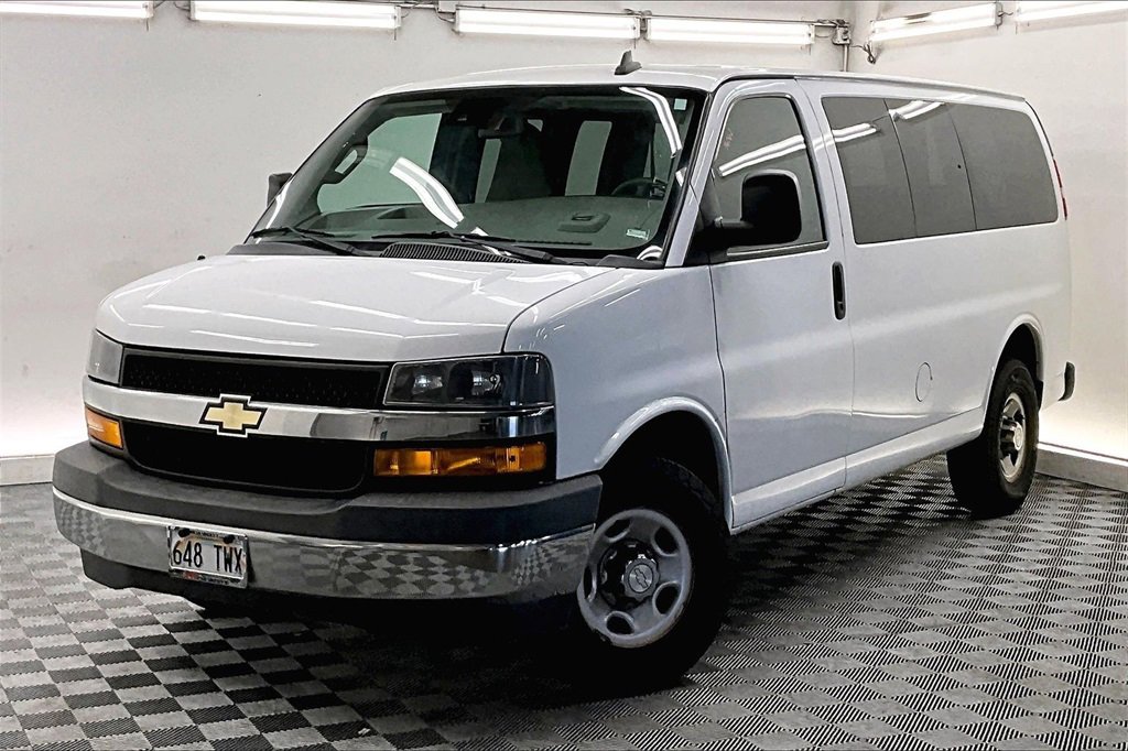 Used 2020 Chevrolet Express 2500 LT w/ LT Preferred Equipment Group image 1