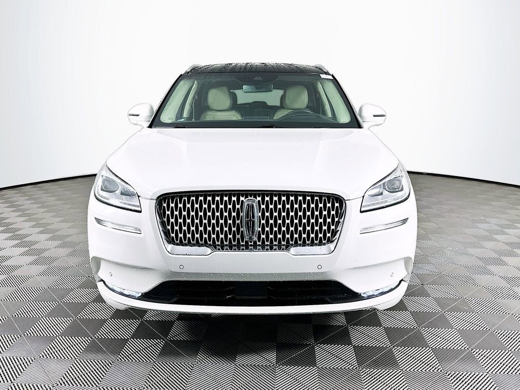 Used 2022 Lincoln Corsair Reserve w/ Equipment Group 201A image 3