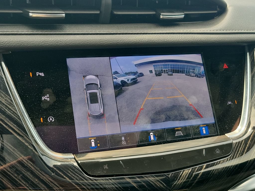 Used 2025 Cadillac XT6 Premium Luxury w/ Technology Package AWD/4WD image 27