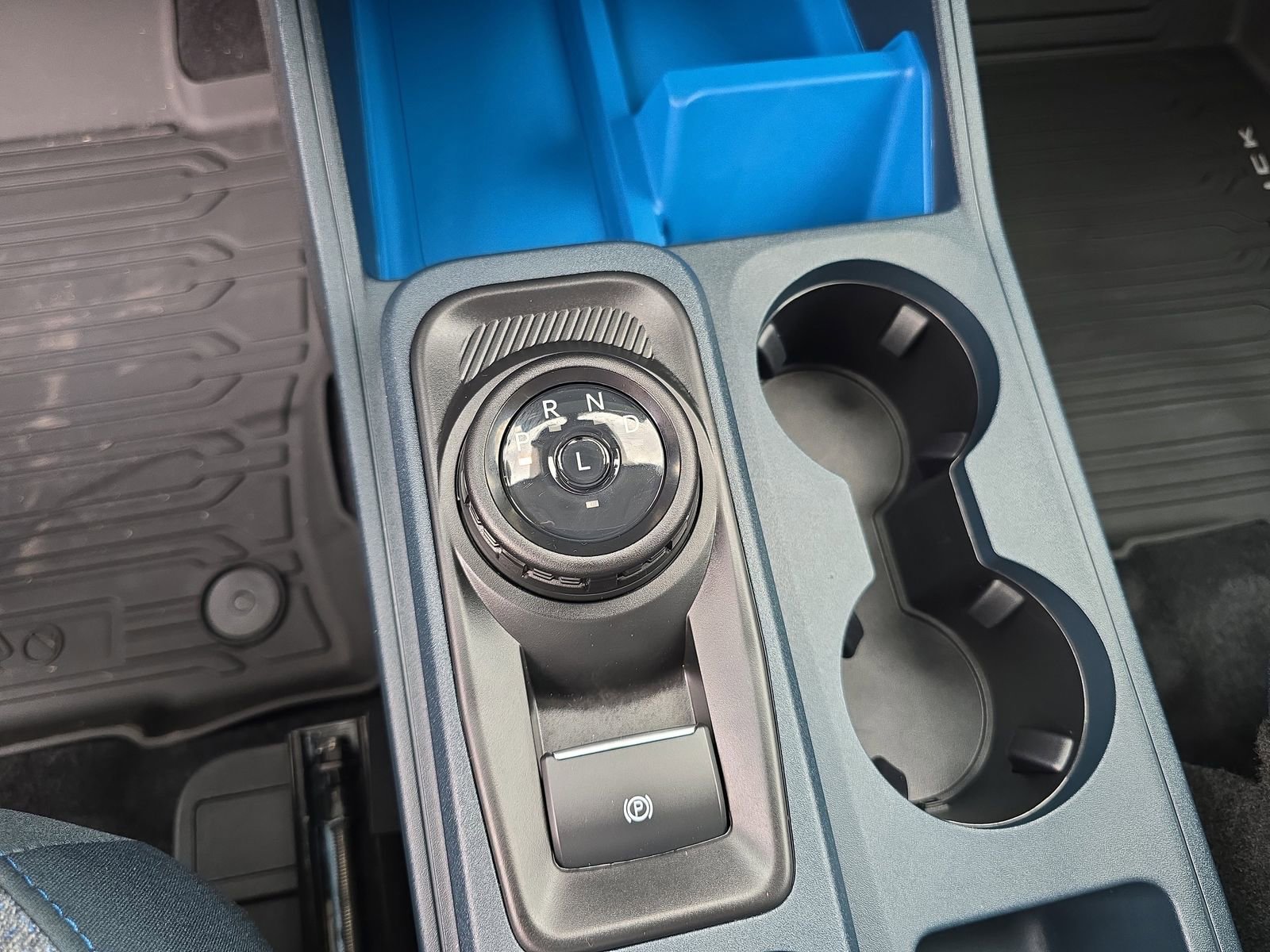 New 2025 Ford Maverick XLT w/ XLT Luxury Package image 19