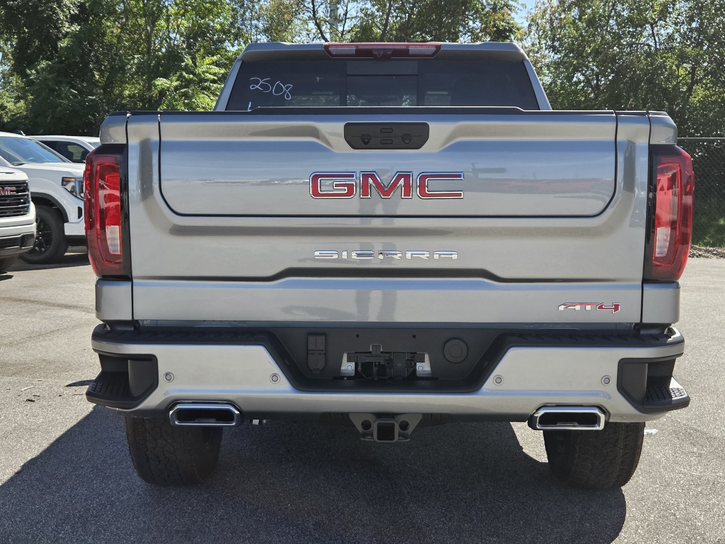 New 2026 GMC Sierra 1500 AT4 w/ AT4 Premium Package AWD/4WD image 18