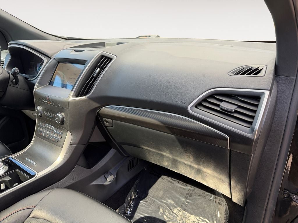 Used 2020 Ford Edge ST-Line w/ Cold Weather Package AWD/4WD image 26