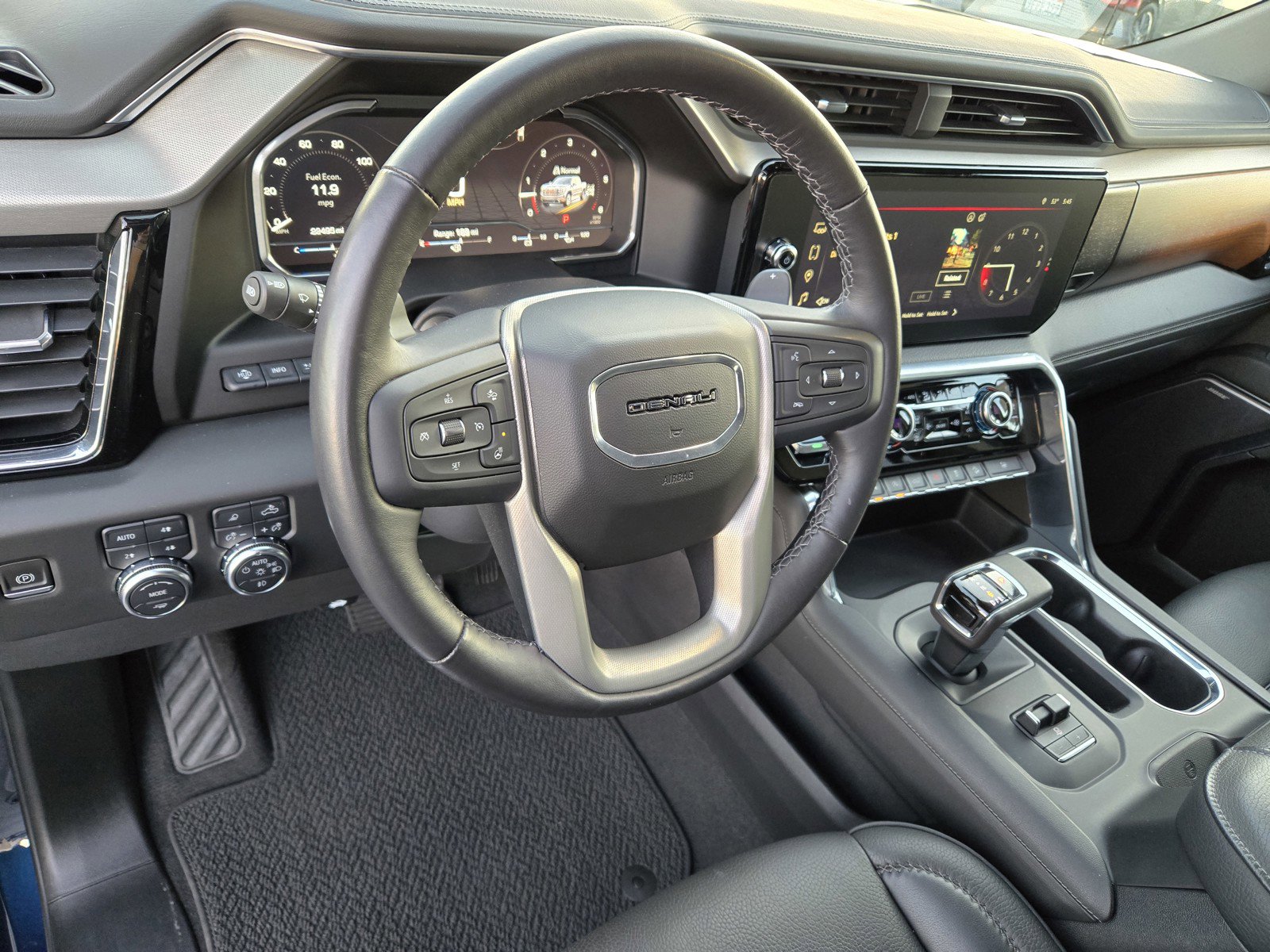 Used 2022 GMC Sierra 1500 Denali w/ Technology Package image 13