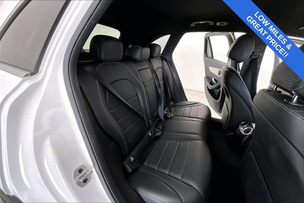 Used 2022 Mercedes-Benz GLC 300 image 33