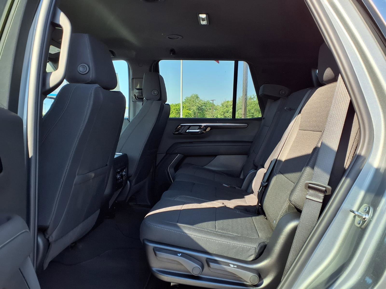 New 2026 Chevrolet Tahoe LS w/ LS Custom Edition AWD/4WD image 17