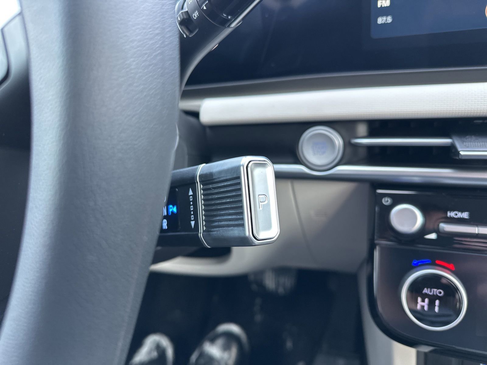 New 2026 Hyundai Tucson Blue SE image 46