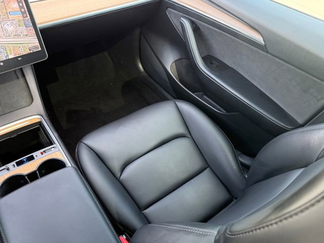 Used 2021 Tesla Model 3 Performance AWD/4WD image 19
