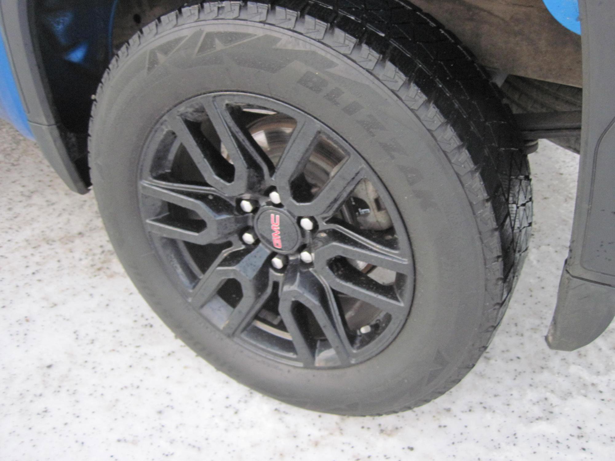 Used 2023 GMC Sierra 1500 Elevation image 6