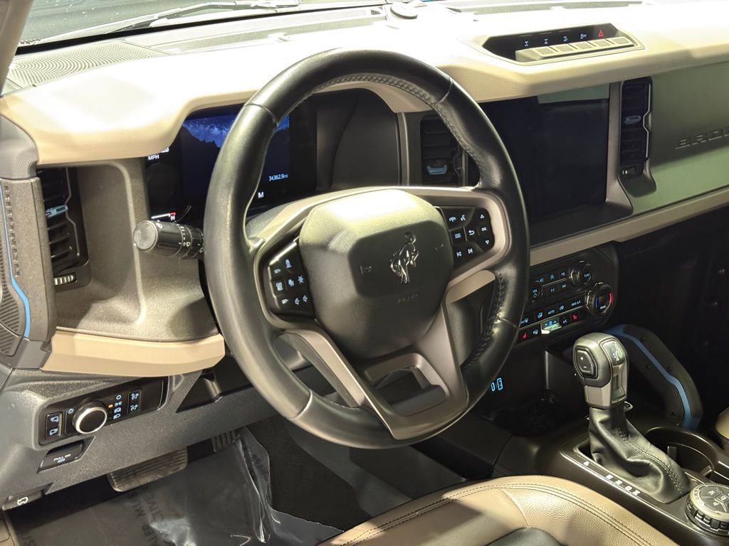 Used 2024 Ford Bronco Wildtrak image 15