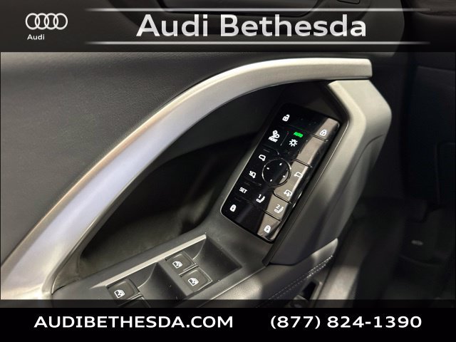 Certified 2025 Audi Q5 Premium Plus w/ Premium Plus AWD/4WD image 16