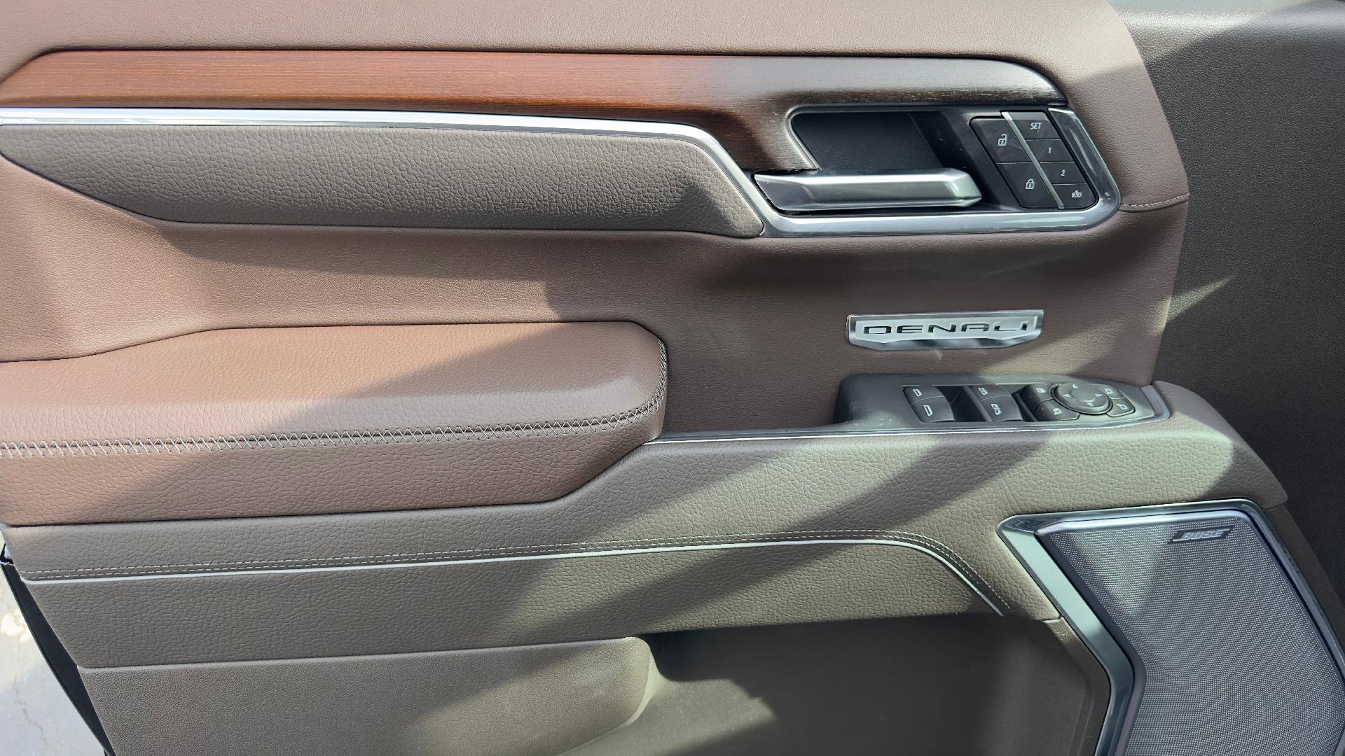 New 2026 GMC Sierra 1500 Denali w/ Denali Reserve Package image 10