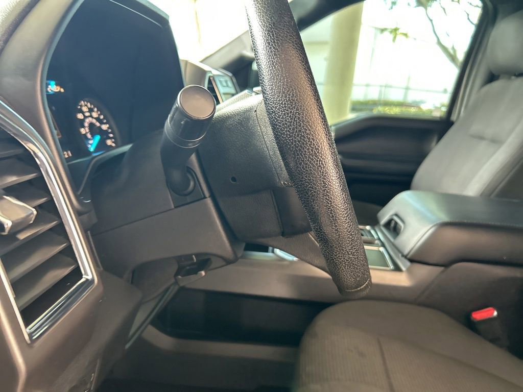 Used 2016 Ford F150 XLT w/ Equipment Group 302A Luxury image 41