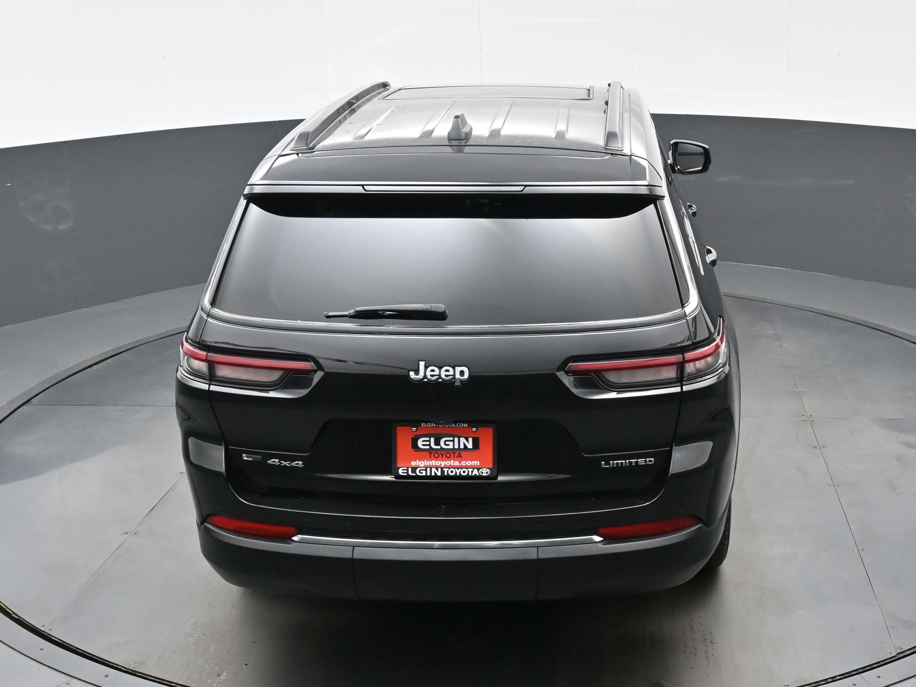 Used 2022 Jeep Grand Cherokee L Limited AWD/4WD image 39