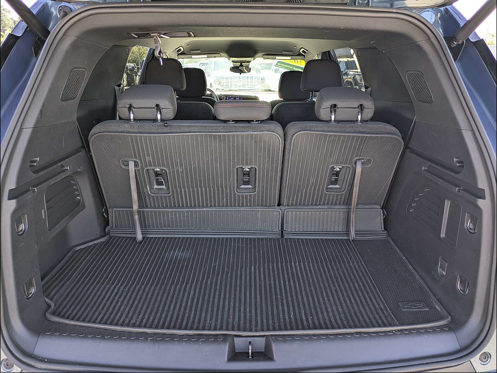 Used 2024 Chevrolet Traverse Z71 AWD/4WD image 9
