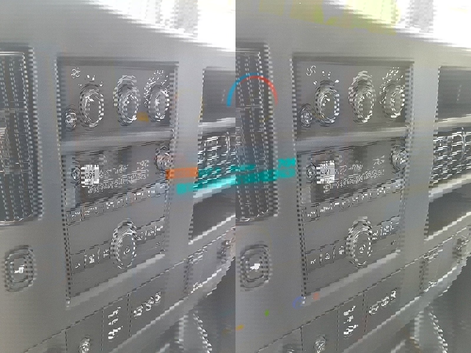 New 2025 GMC Savana 2500 w/ Driver Convenience Package image 17