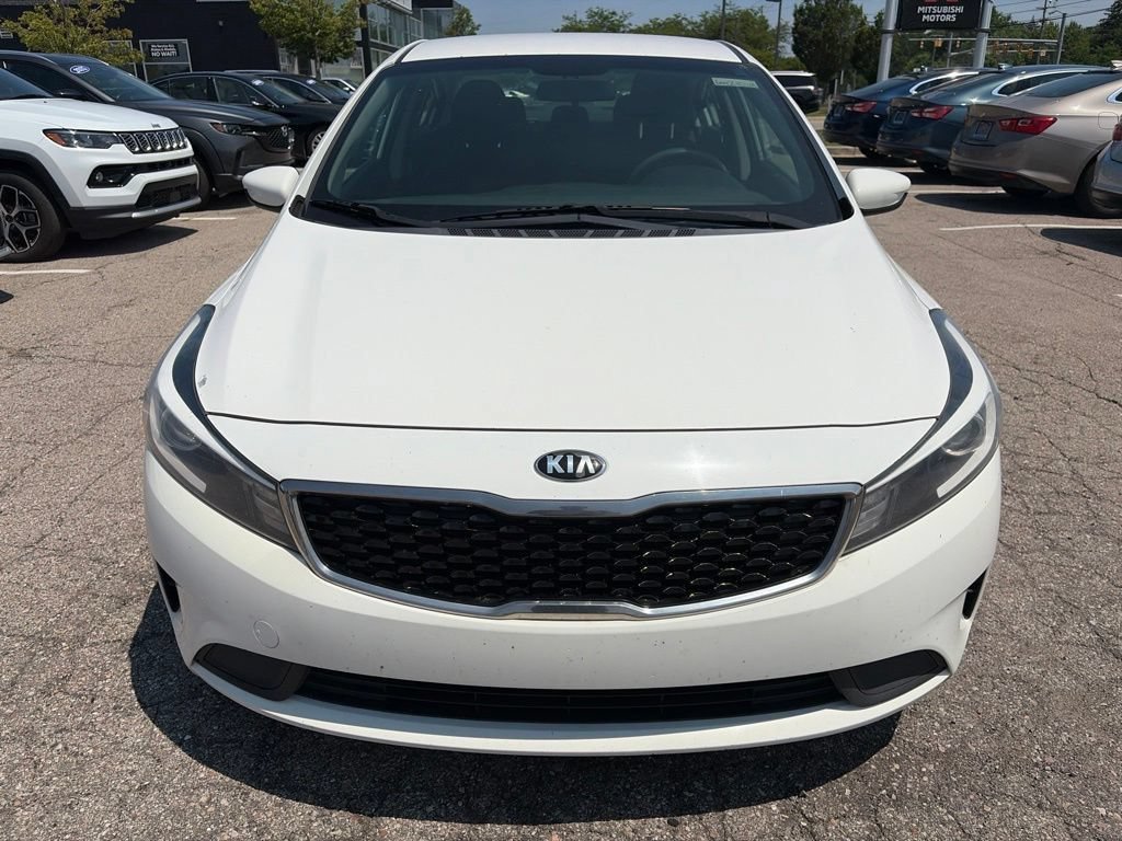 Used 2017 Kia Forte LX FWD image 2