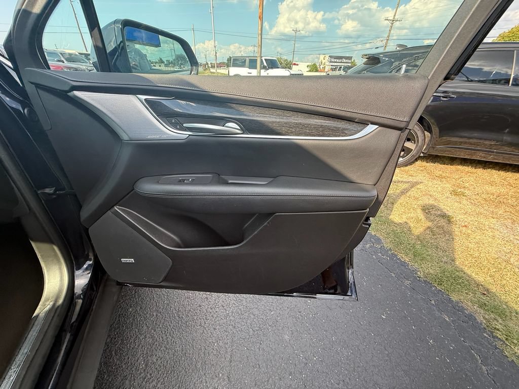 Used 2021 Cadillac XT5 Premium Luxury AWD/4WD image 22