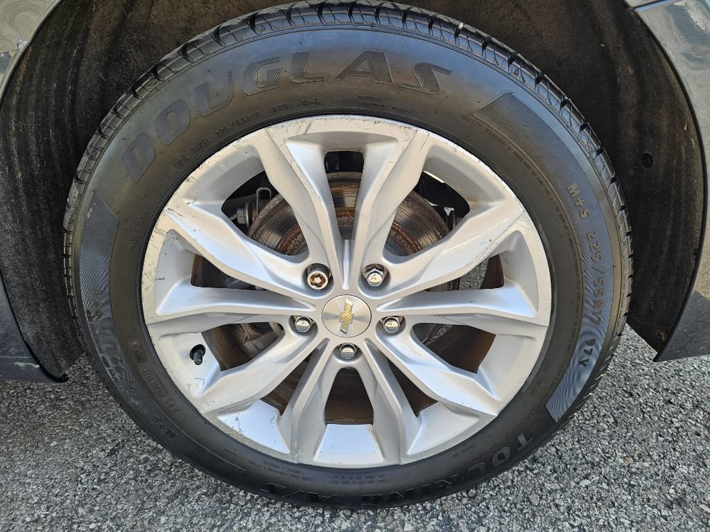 Used 2021 Chevrolet Malibu LT FWD image 12